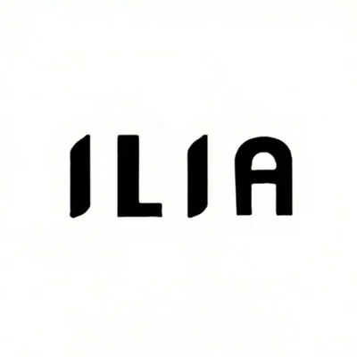 ILIA 哩啞